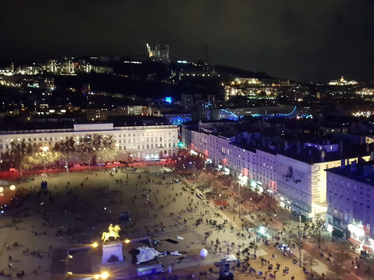 شقة La Fenetre Saint Jean ليون المظهر الخارجي الصورة